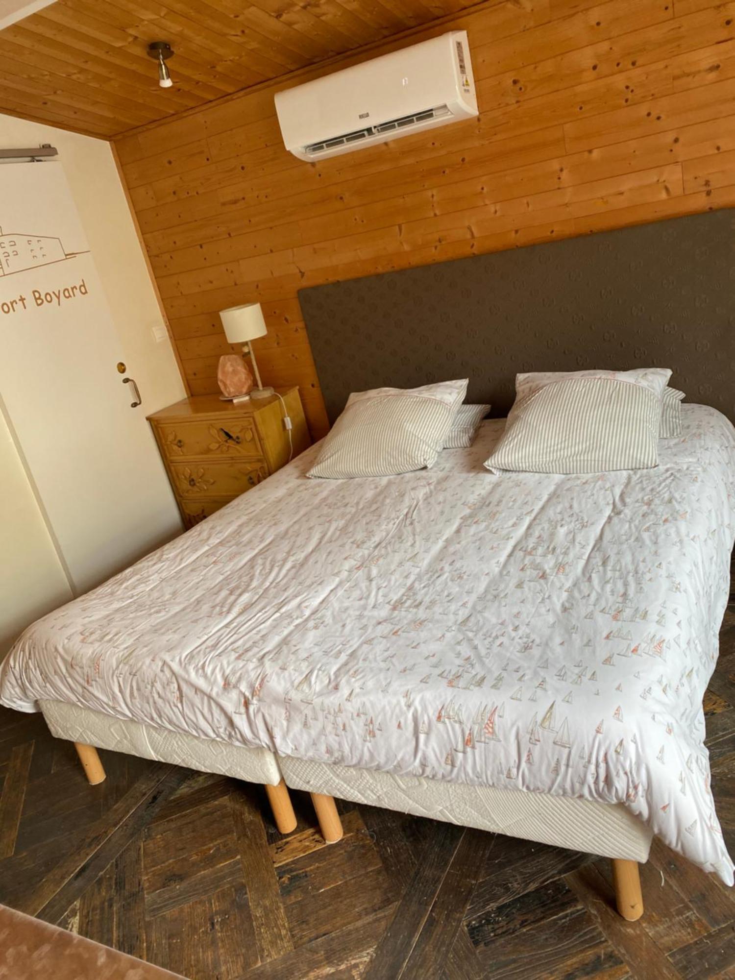 La Maison Du Canal De Rompsay - 5 Min De La Rochelle Bed and Breakfast Périgny Εξωτερικό φωτογραφία